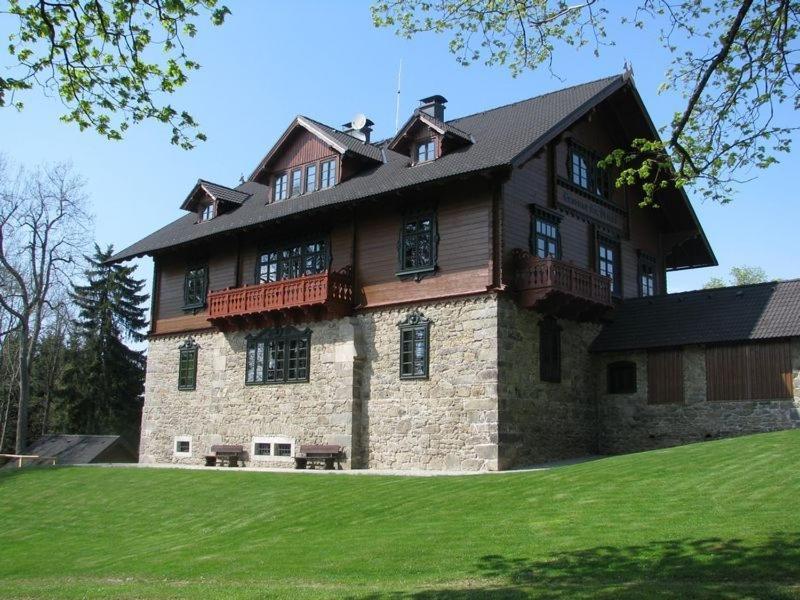 Hotel Svaty Tomas Predni Vyton Exterior photo
