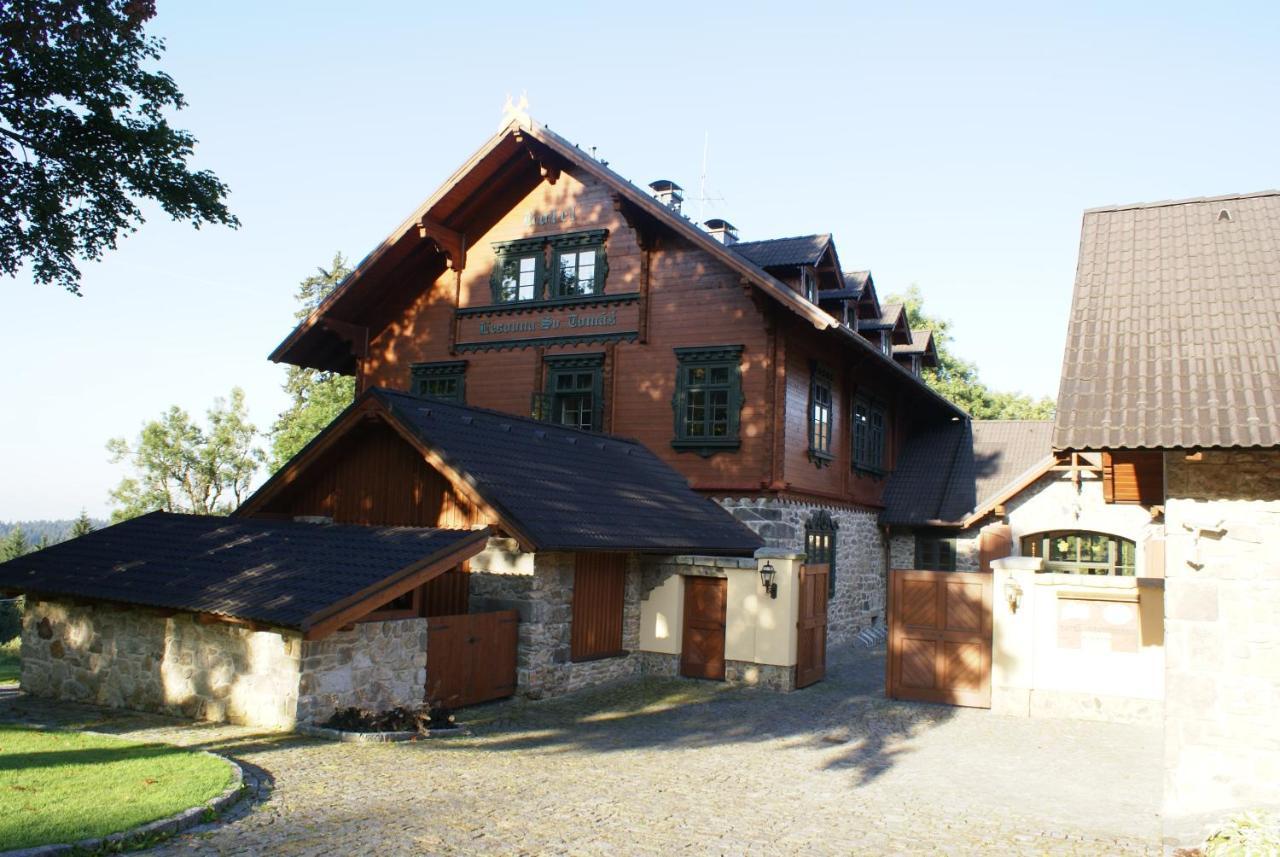 Hotel Svaty Tomas Predni Vyton Exterior photo